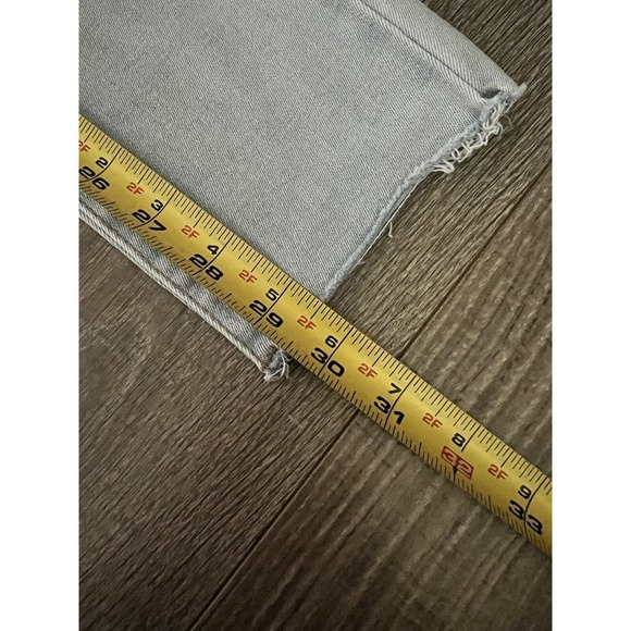 Colombia Refuge Denim Jeans Ultra High Curvy Jr Size 11 Lightwash Distressed - Picture 10 of 16